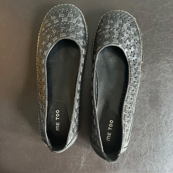 Me Too Black Leather Ballet Style Flats with Perforated & Exposed Stitch Detail - Picture 9 of 12